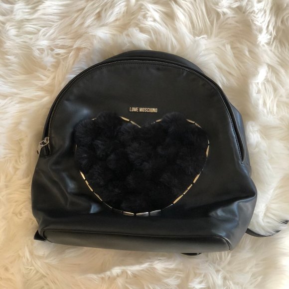 LOVE MOSCHINO BLACK FUZZY HEART BACKPACK NWOT